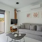Lirium Luxury 4*