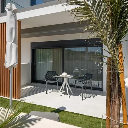 Lirium Luxury 4*
