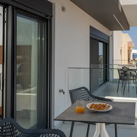 Lirium Luxury Lägenhetshotell Rethymno
