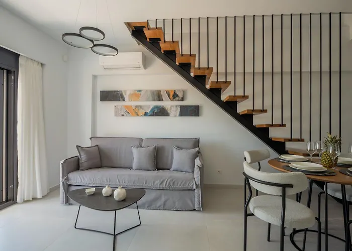 Lirium Luxury מלון דירות 4*