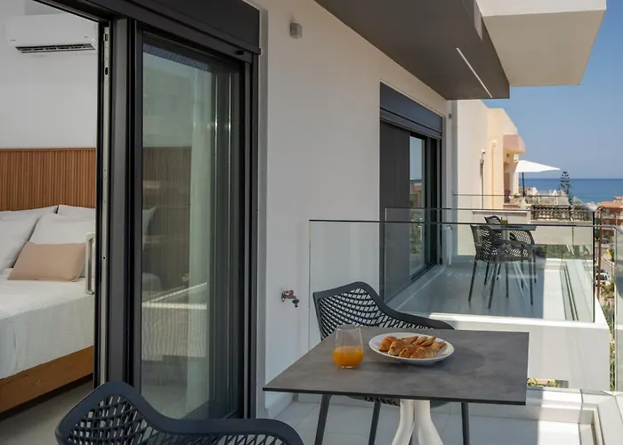 Lirium Luxury מלון דירות העיירה רתימנו