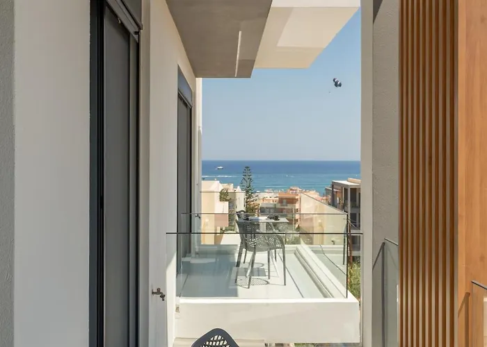 Lirium Luxury 4* העיירה רתימנו