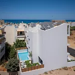 Lirium Luxury 4*