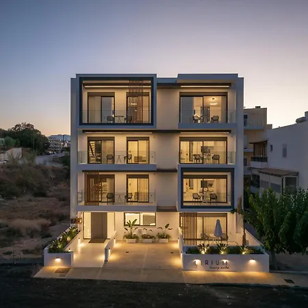 Ξενοδοχείο με διαμερίσματα Lirium Luxury