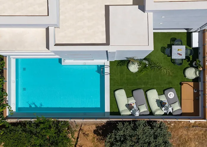 Lirium Luxury Ретимно