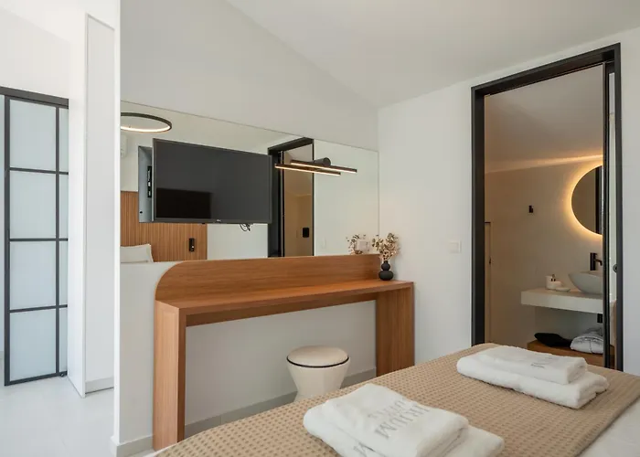 Lirium Luxury 4* Ретимно