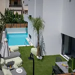 Lirium Luxury Aparthotel