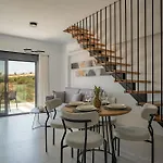 Lirium Luxury