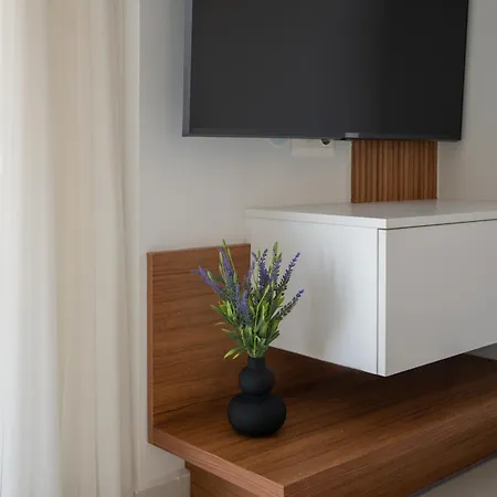 شقة فندقية Lirium Luxury 4*